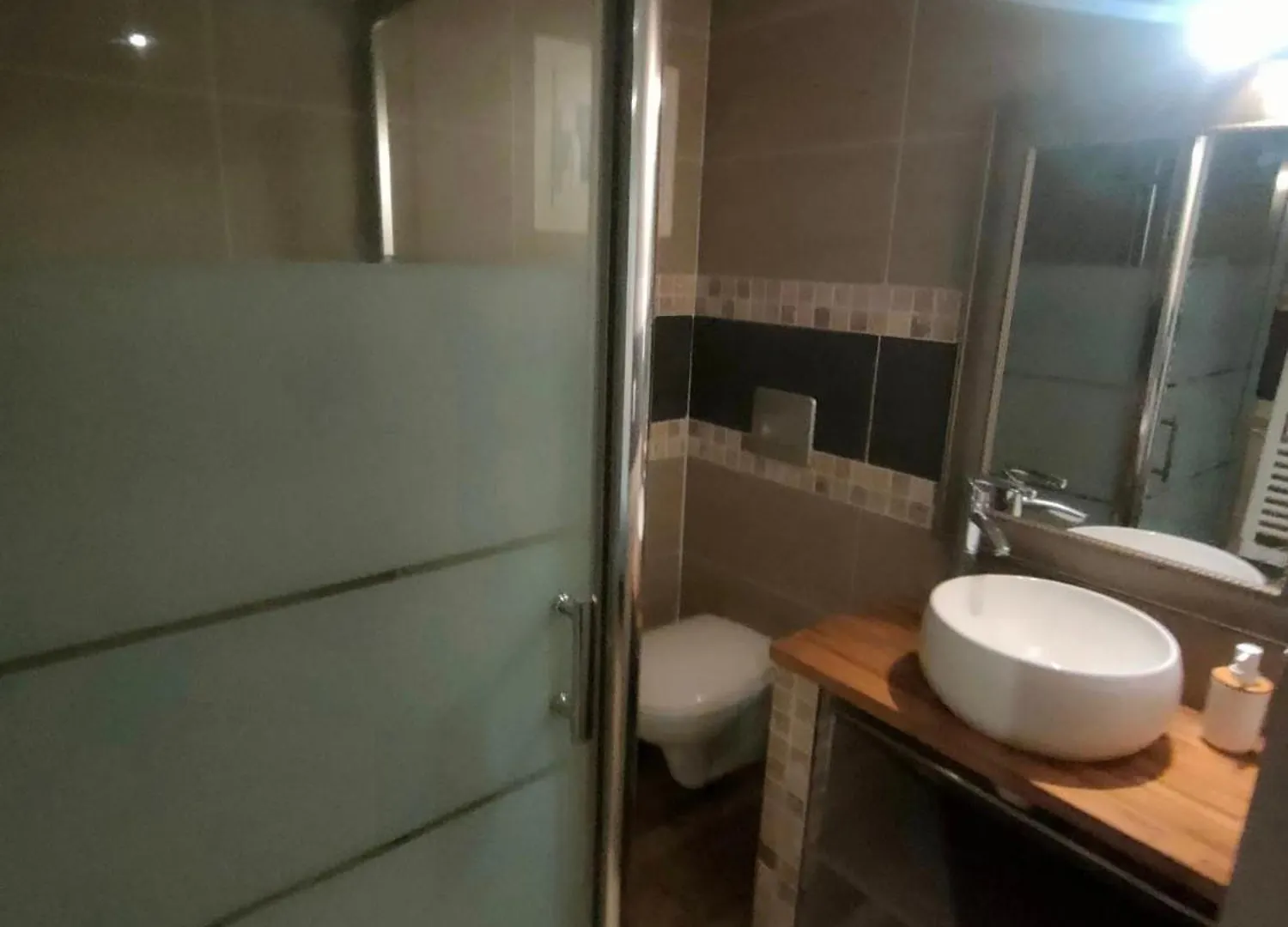 Homestay La Villa De Julien Avec Piscine Aureilhan  France