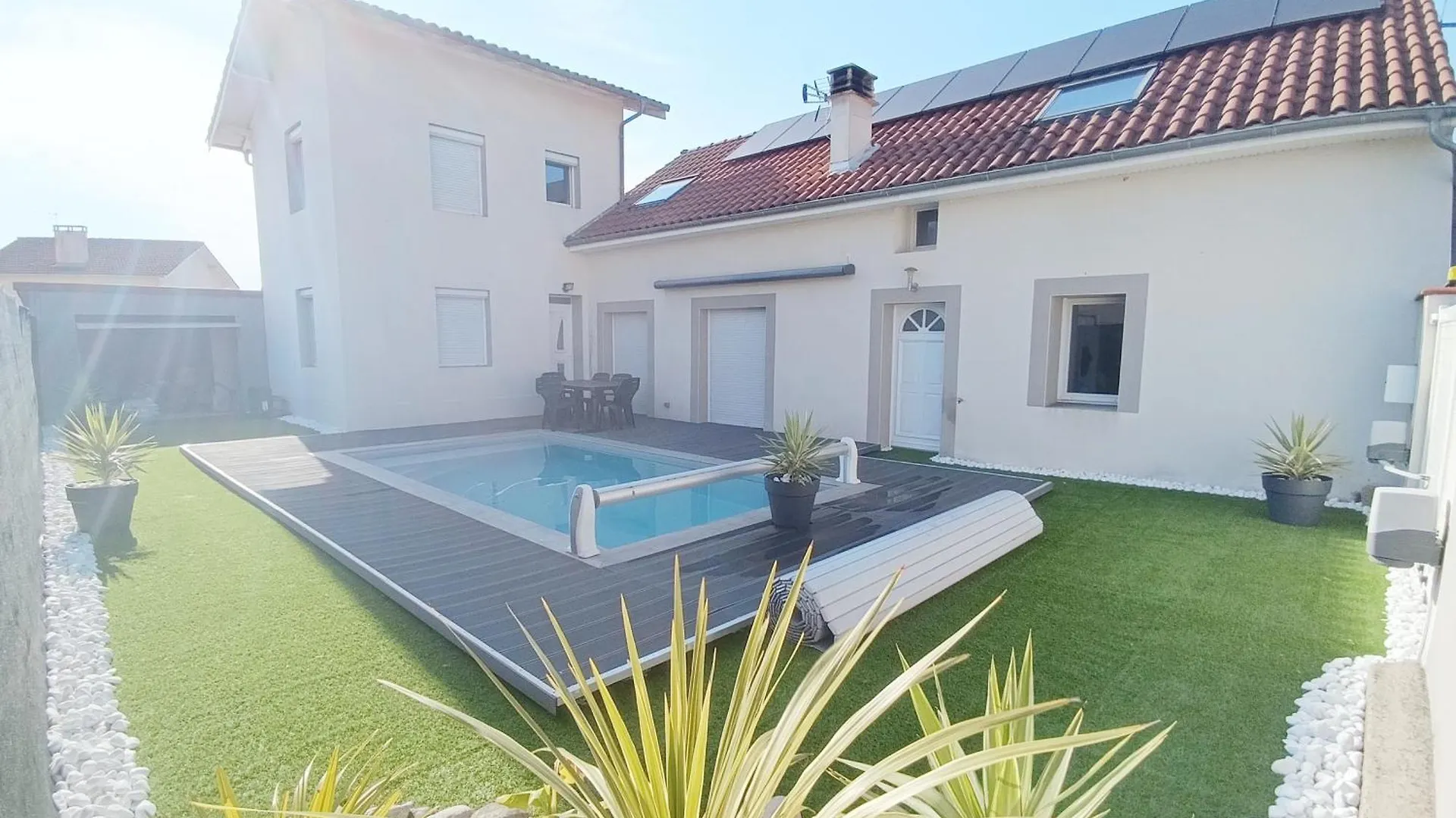 La Villa De Julien Avec Piscine Aureilhan